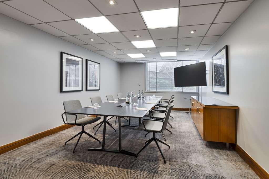 Radisson Red Hotel London Heathrow Kemudahan gambar