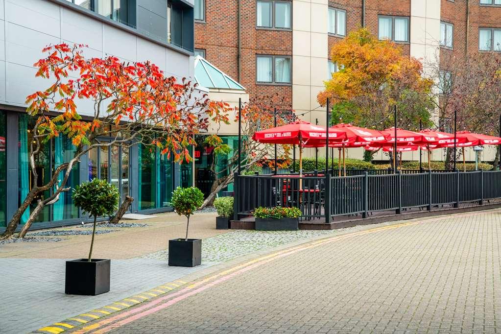 Radisson Red Hotel London Heathrow Kemudahan gambar